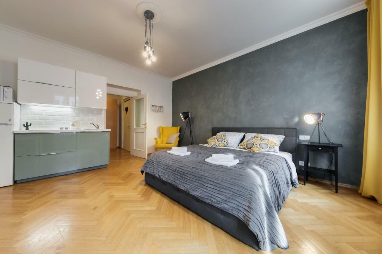 Nejedleho Apartmeet Praga Esterno foto