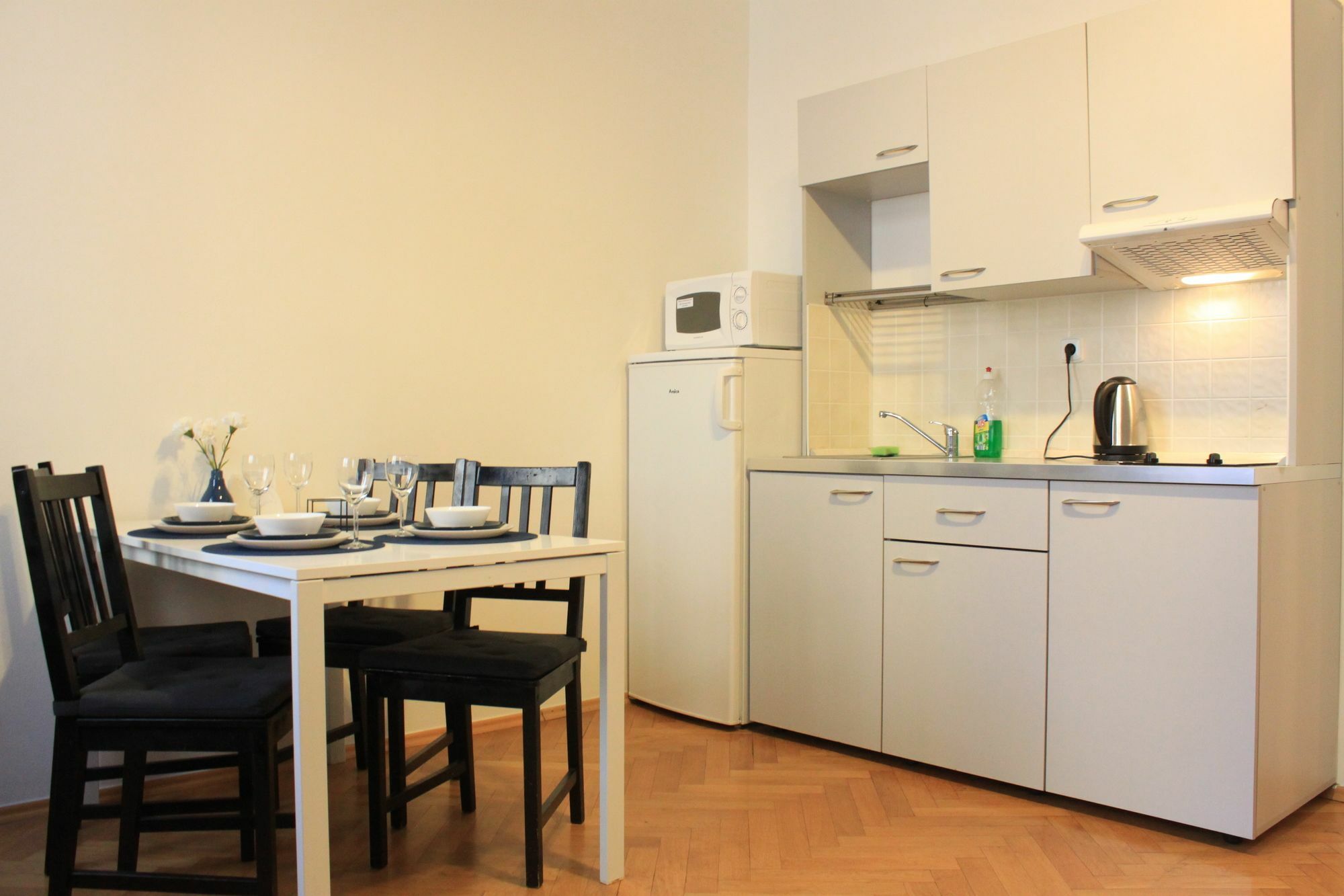 Nejedleho Apartmeet Praga Esterno foto
